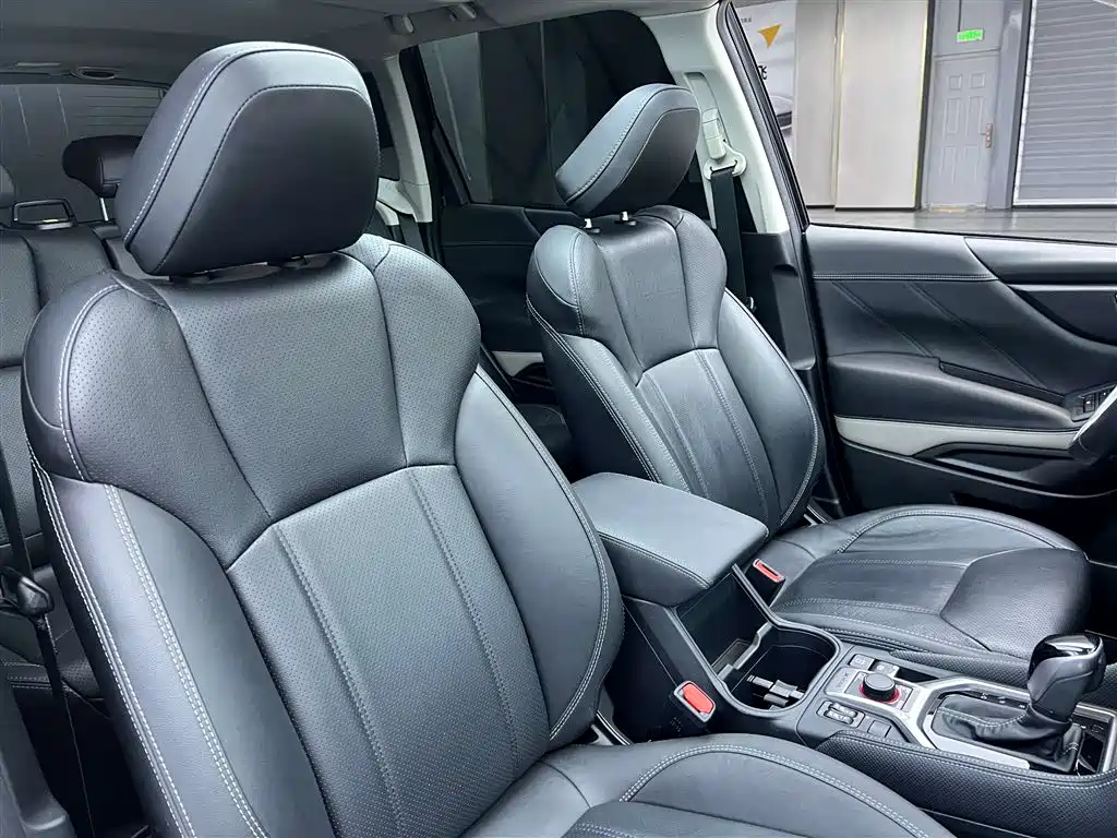 Subaru 2022 Subaru Forester 2.0i AWD Luxury Edition with EyeSight 2022 - thumbnail 19