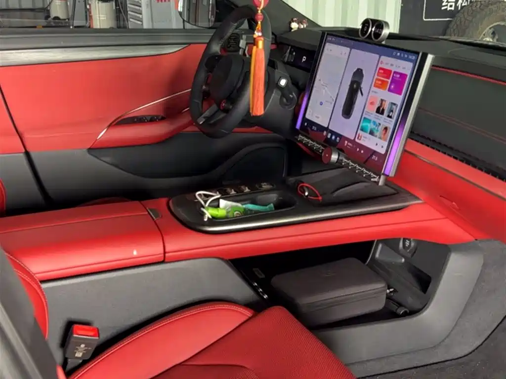 Xiaomi Auto Xiaomi SU7 2024 AWD Ultra-Long Range Advanced Smart Driving Max Edition 2025 - thumbnail 5