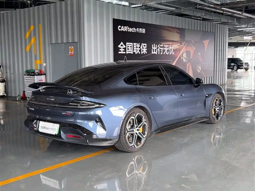 Xiaomi Auto Xiaomi SU7 2024 AWD Ultra-Long Range Advanced Smart Driving Max Edition 2025 - thumbnail 9