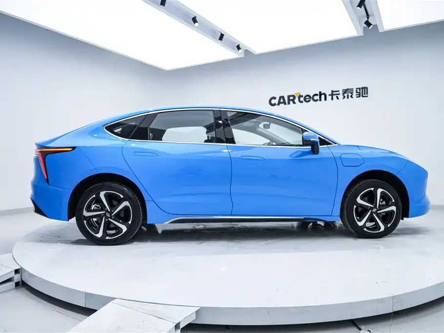 Jiangling Group New Energy JMC Yi 2023 Dream Chaser Edition 40 Standard 2025 - thumbnail 12