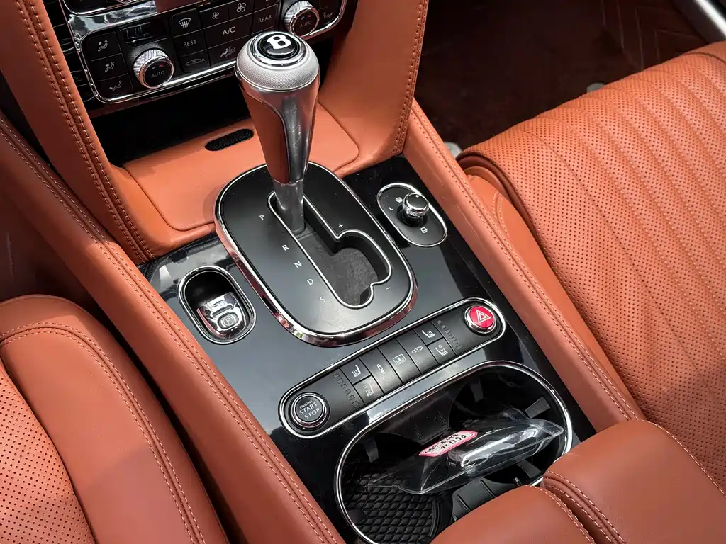 Bentley Bentley Flying Spur 2017 4.0T V8 S Standard Edition 2019 - thumbnail 13