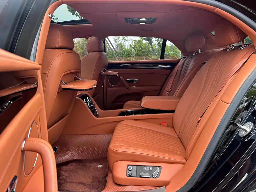 Bentley Bentley Flying Spur 2017 4.0T V8 S Standard Edition 2019 - thumbnail 16