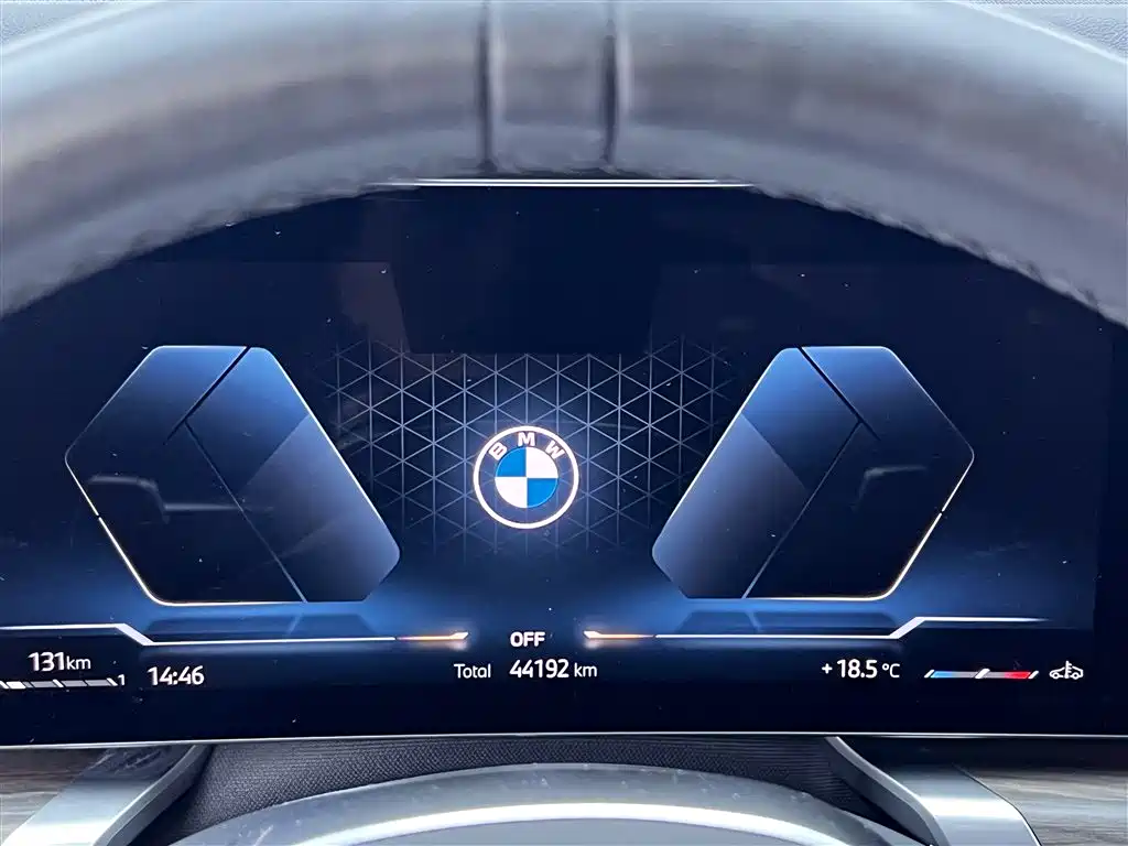 BMW BMW 7 Series 2023 735Li M Sport Package 2023 - thumbnail 15