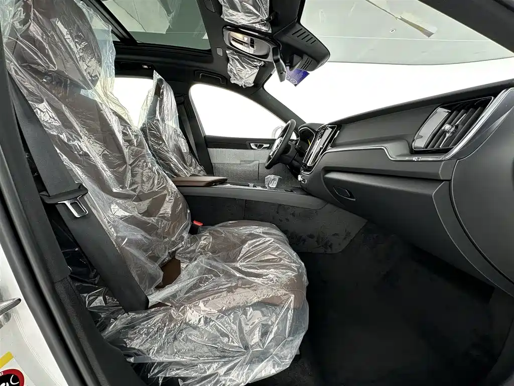 Volvo Volvo XC60 2024 B5 AWD Inscription 2026 - thumbnail 16