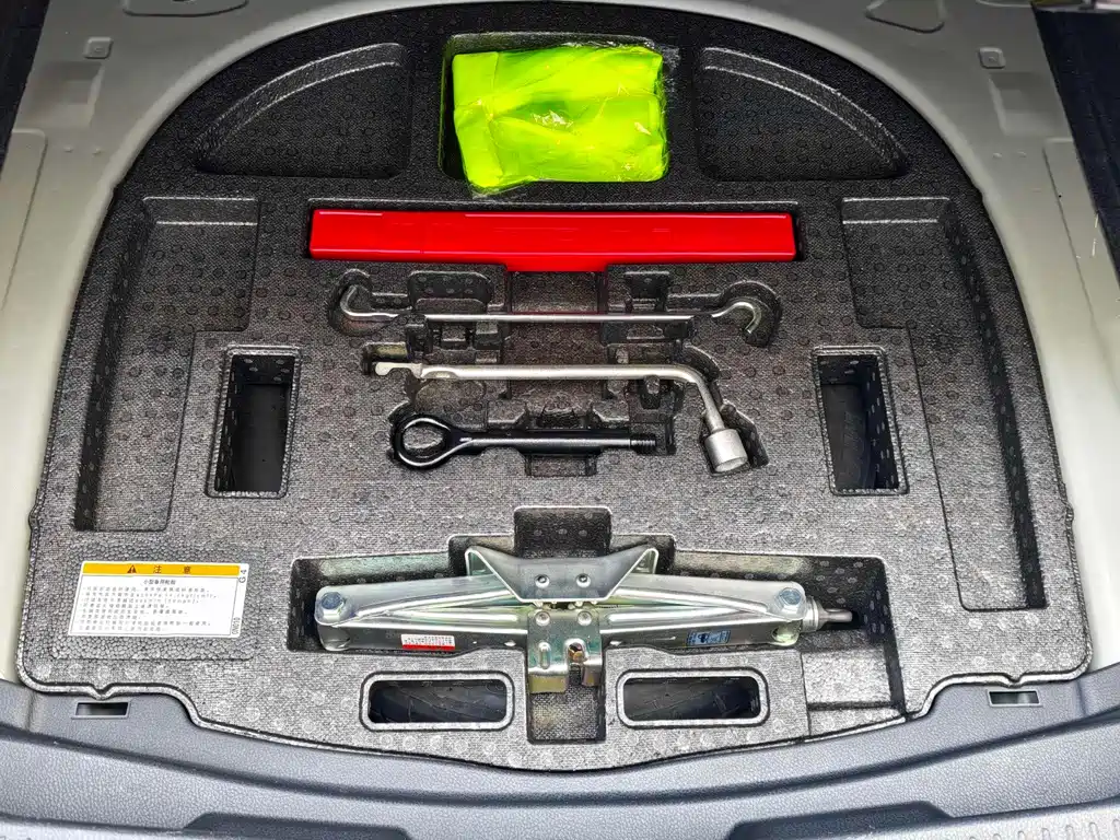 Toyota Avalon 2019 2.5L Touring Premium Edition China V 2020 - thumbnail 21