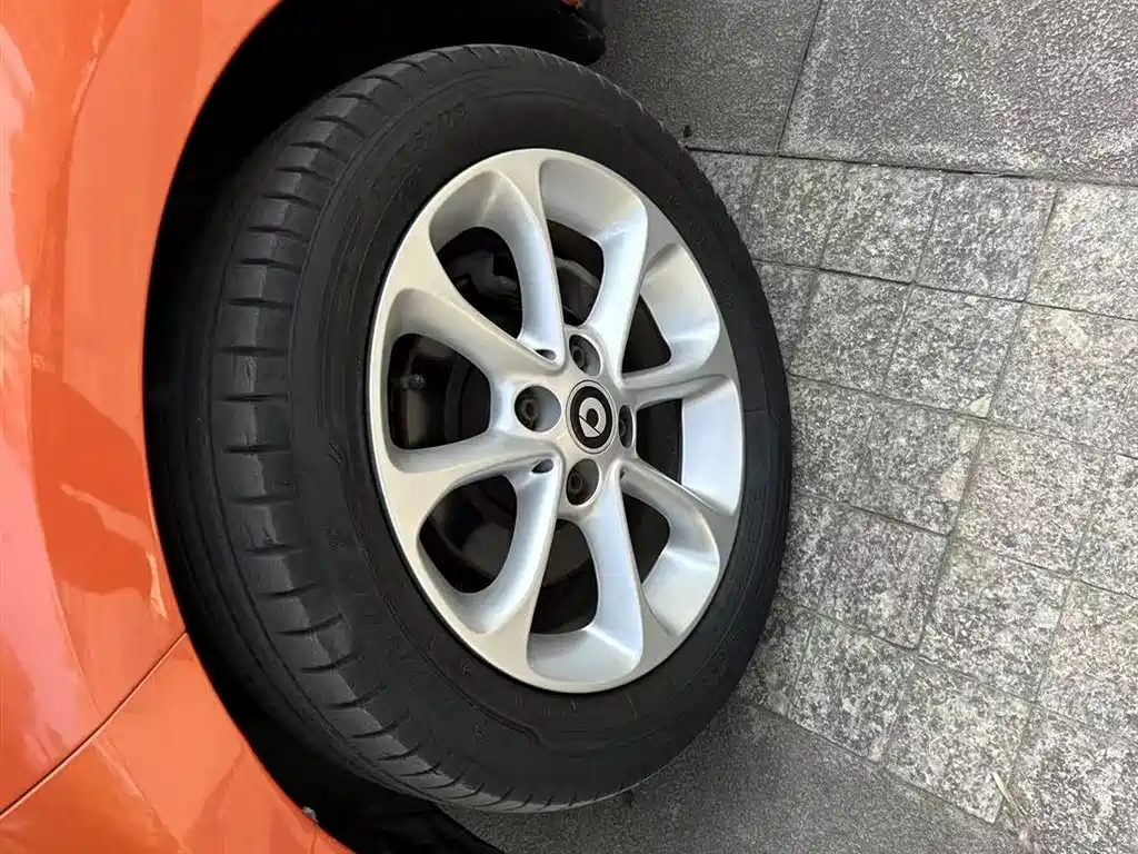 smart smart forfour 2016 1.0L 52 kW Passion Edition 2018 - thumbnail 10