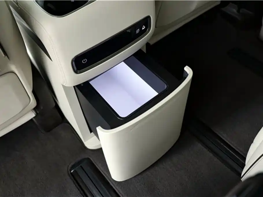 Denza Denza D9 2024 DM-i 980 AWD Flagship 2024 - thumbnail 22