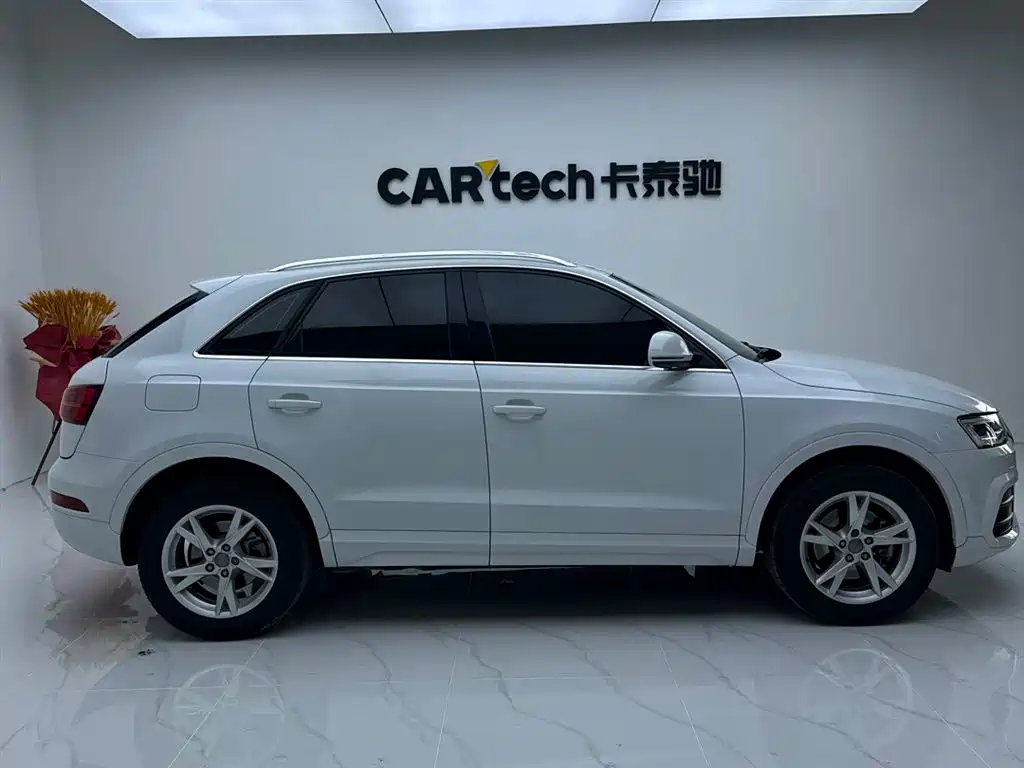 Audi Audi Q3 2018 30 TFSI Fashion Edition 2019 - thumbnail 4