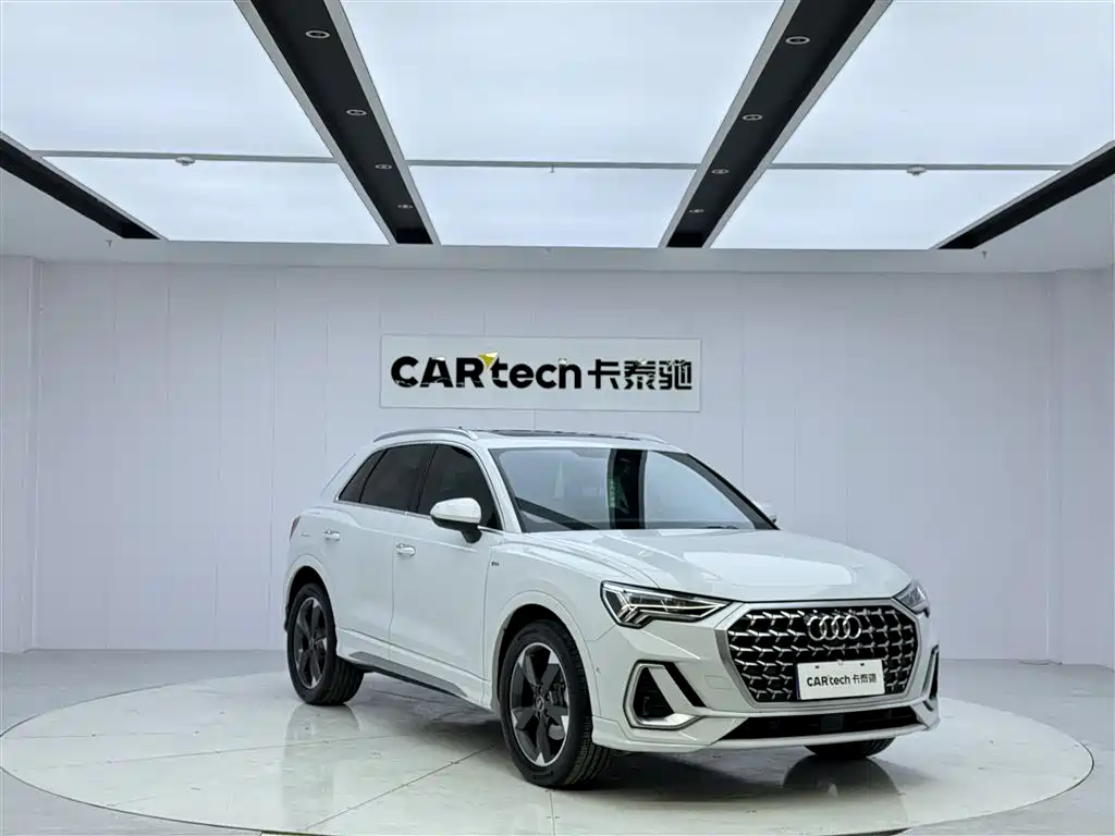 Audi Audi Q3 2024 35 TFSI Fashion Dynamic Edition 2023 - thumbnail 2