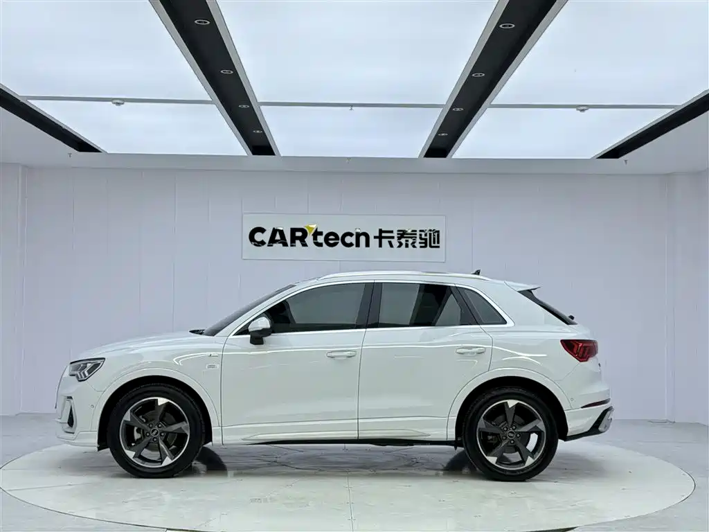Audi Audi Q3 2024 35 TFSI Fashion Dynamic Edition 2023 - thumbnail 8