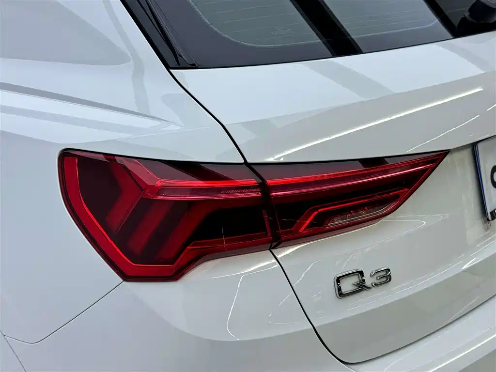 Audi Audi Q3 2024 35 TFSI Fashion Dynamic Edition 2023 - thumbnail 10
