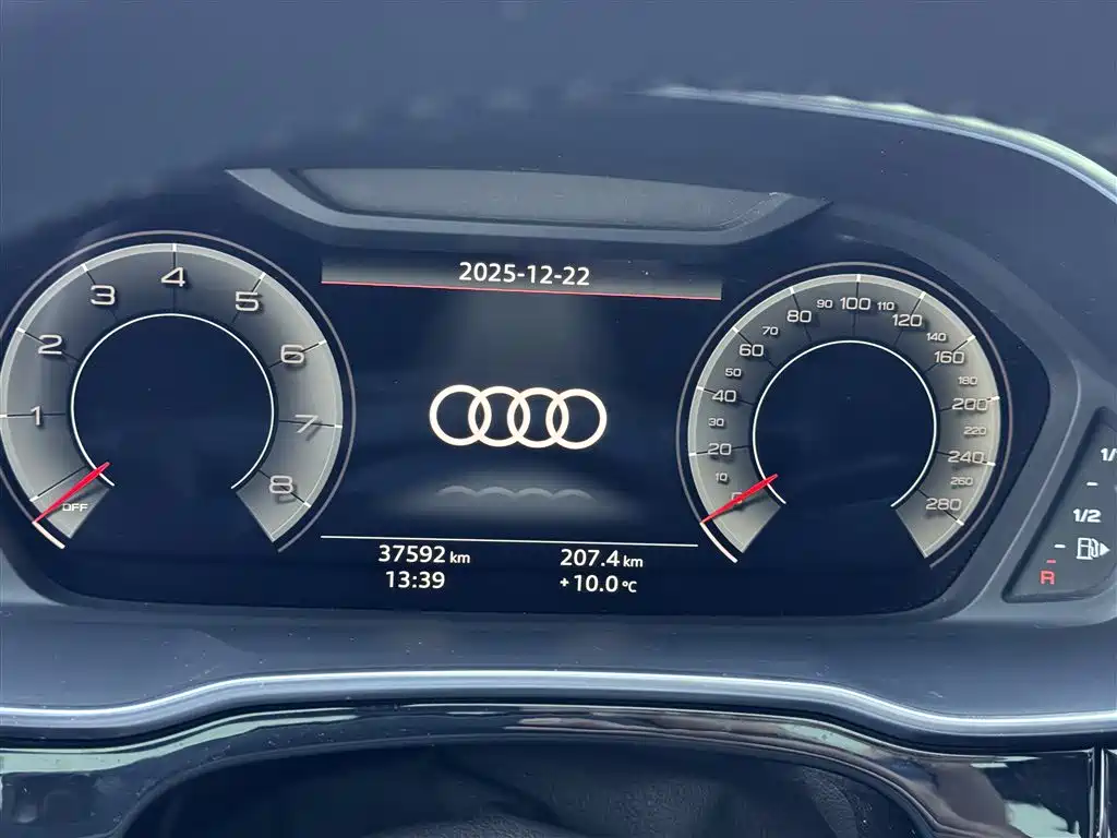 Audi Audi Q3 2024 35 TFSI Fashion Dynamic Edition 2023 - thumbnail 16