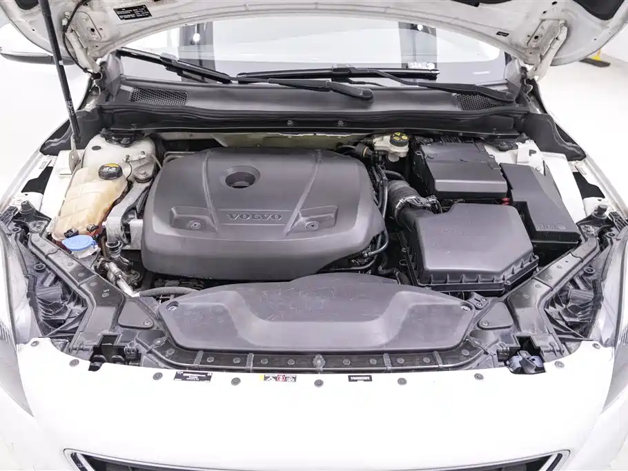Volvo Volvo V40 2016 T3 2016 - thumbnail 10