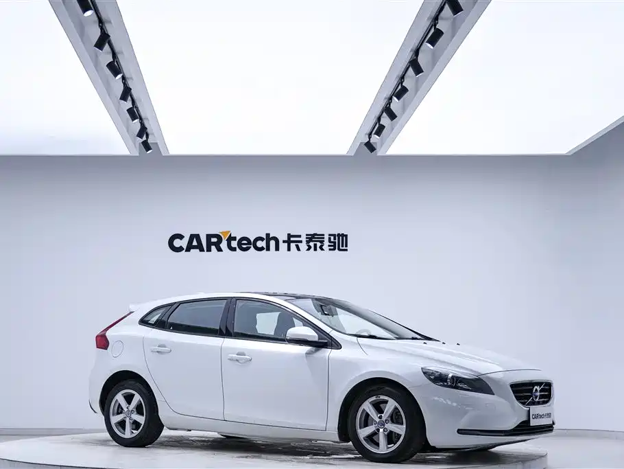 Volvo Volvo V40 2016 T3 2016 - thumbnail 11