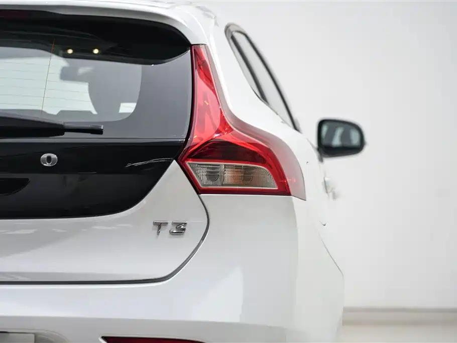 Volvo Volvo V40 2016 T3 2016 - thumbnail 12