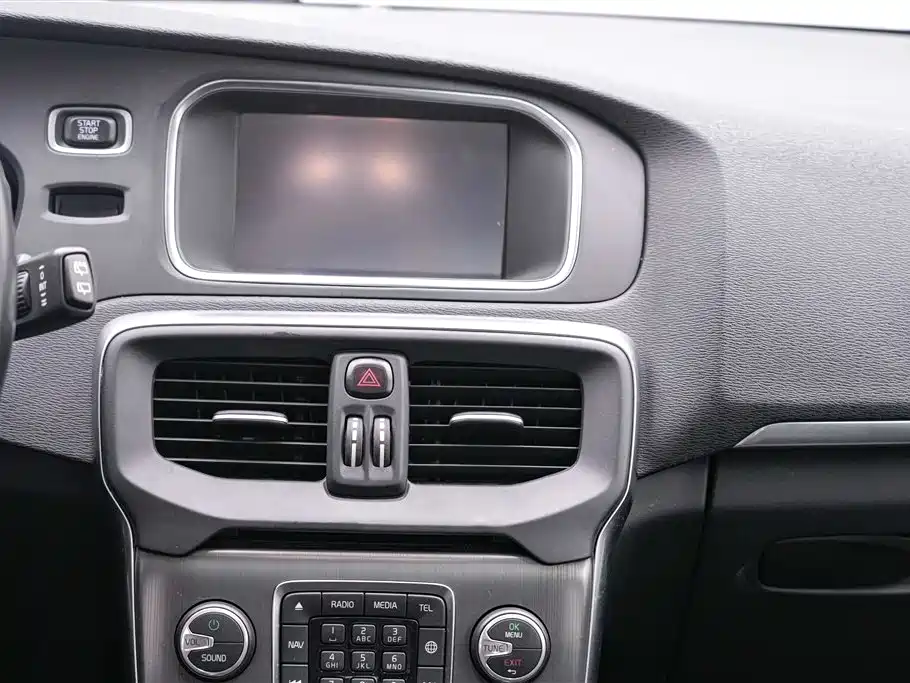 Volvo Volvo V40 2016 T3 2016 - thumbnail 26
