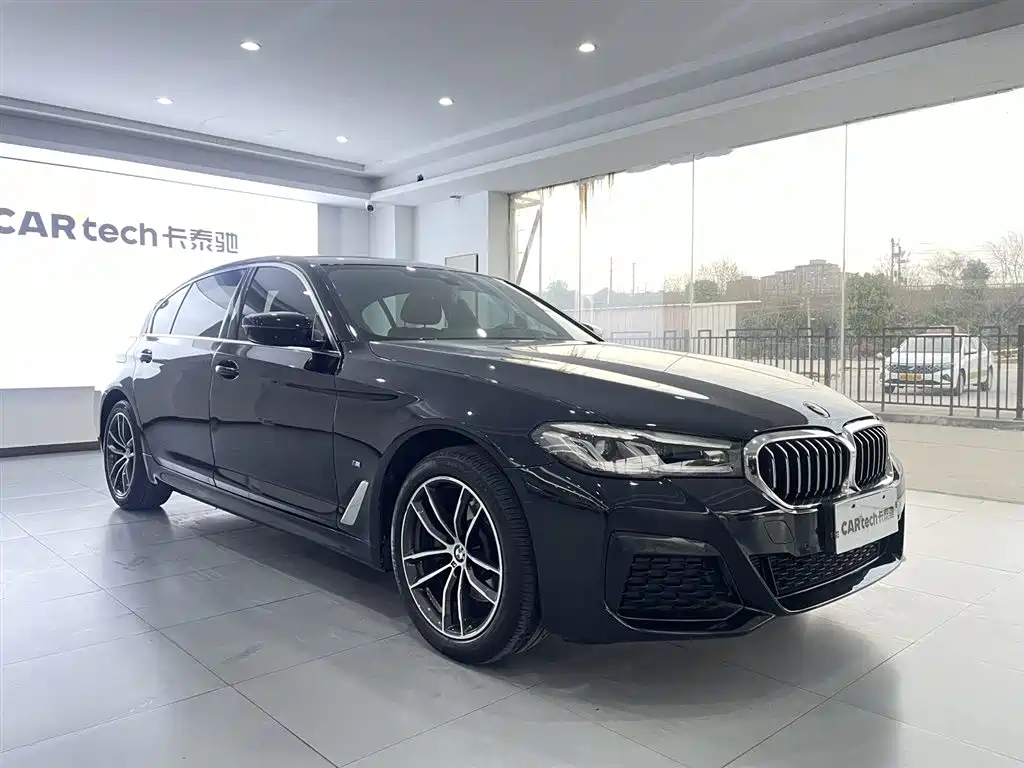 BMW BMW 5 Series 2021 525Li M Sport Package 2022 - thumbnail 2