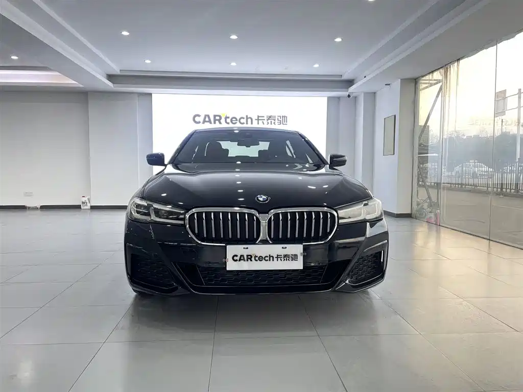 BMW BMW 5 Series 2021 525Li M Sport Package 2022 - thumbnail 3