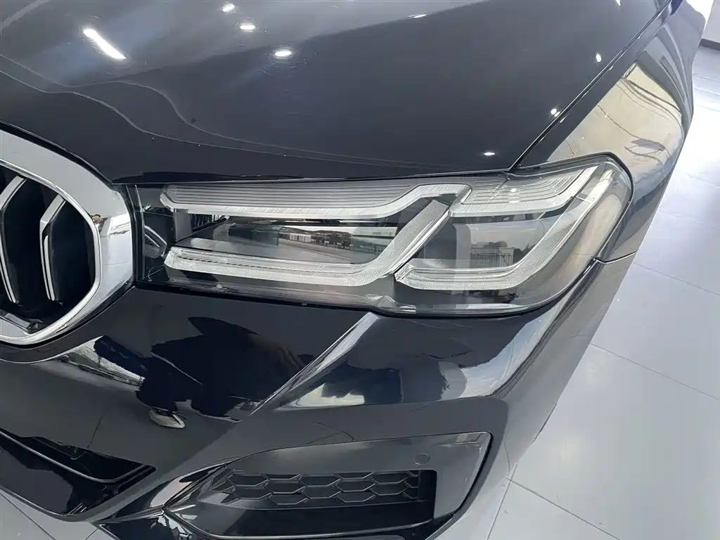 BMW BMW 5 Series 2021 525Li M Sport Package 2022 - thumbnail 7