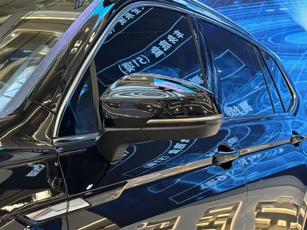 Volkswagen Volkswagen Tiguan L 2021 330TSI Auto FWD Zhixiang Edition 2021 - thumbnail 23