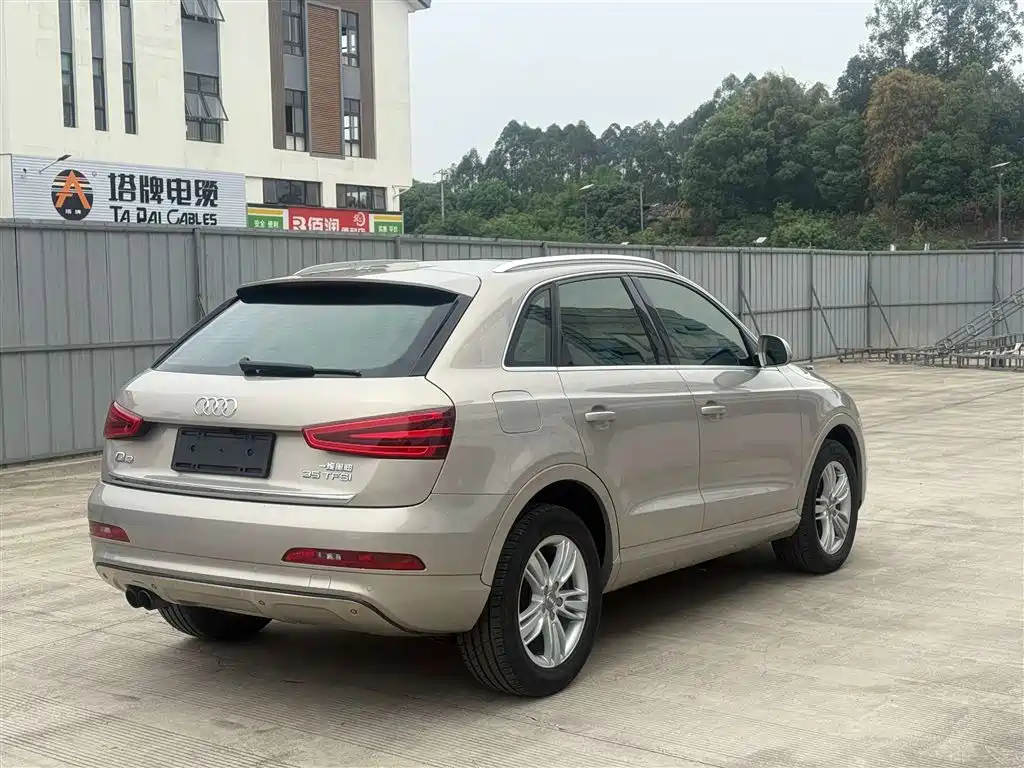 Audi Audi Q3 2013 35 TFSI Comfort 2013 - thumbnail 4