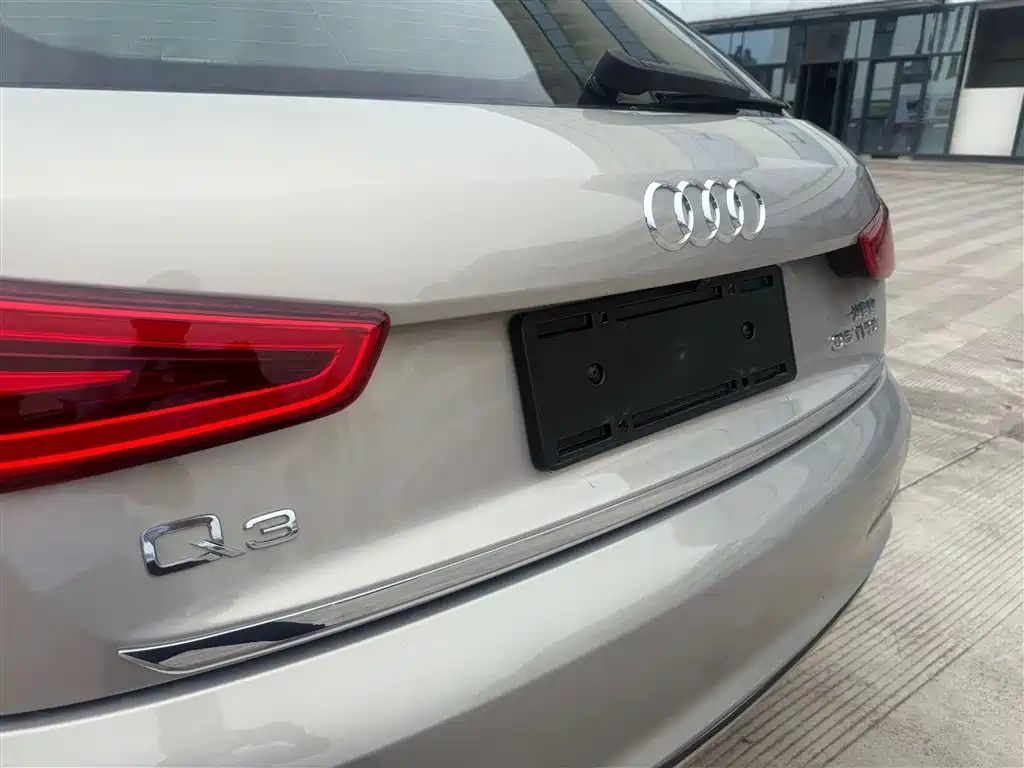 Audi Audi Q3 2013 35 TFSI Comfort 2013 - thumbnail 13