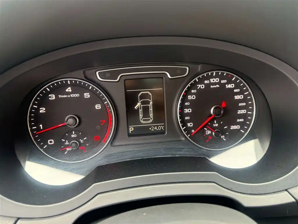 Audi Audi Q3 2013 35 TFSI Comfort 2013 - thumbnail 17