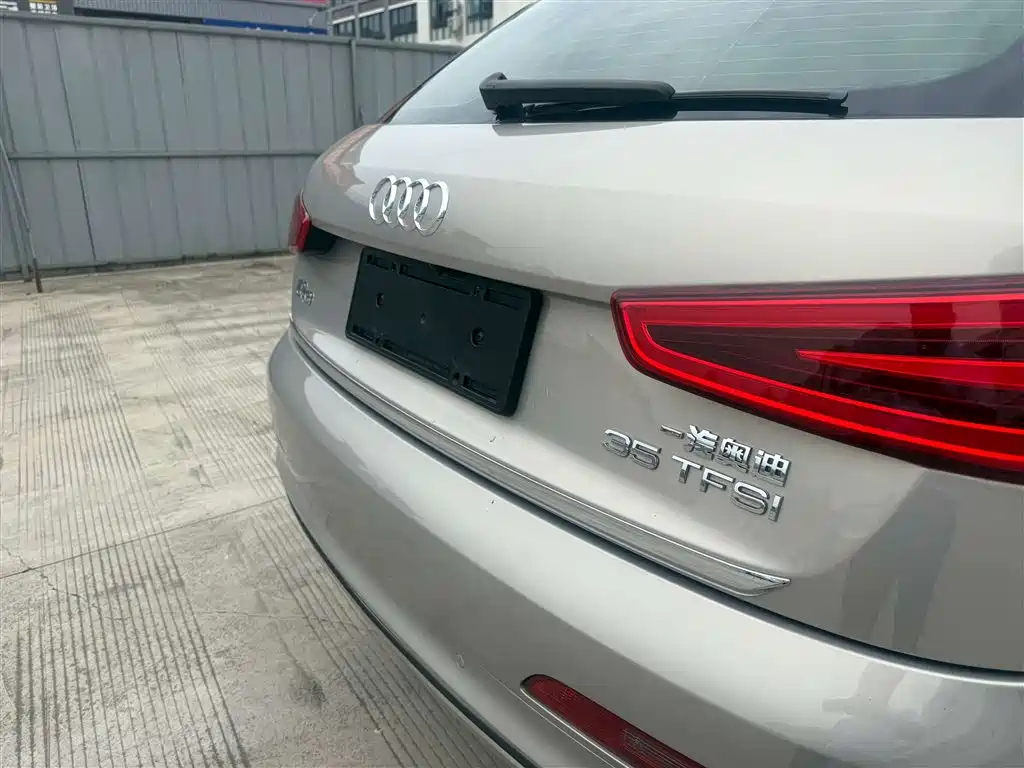 Audi Audi Q3 2013 35 TFSI Comfort 2013 - thumbnail 25