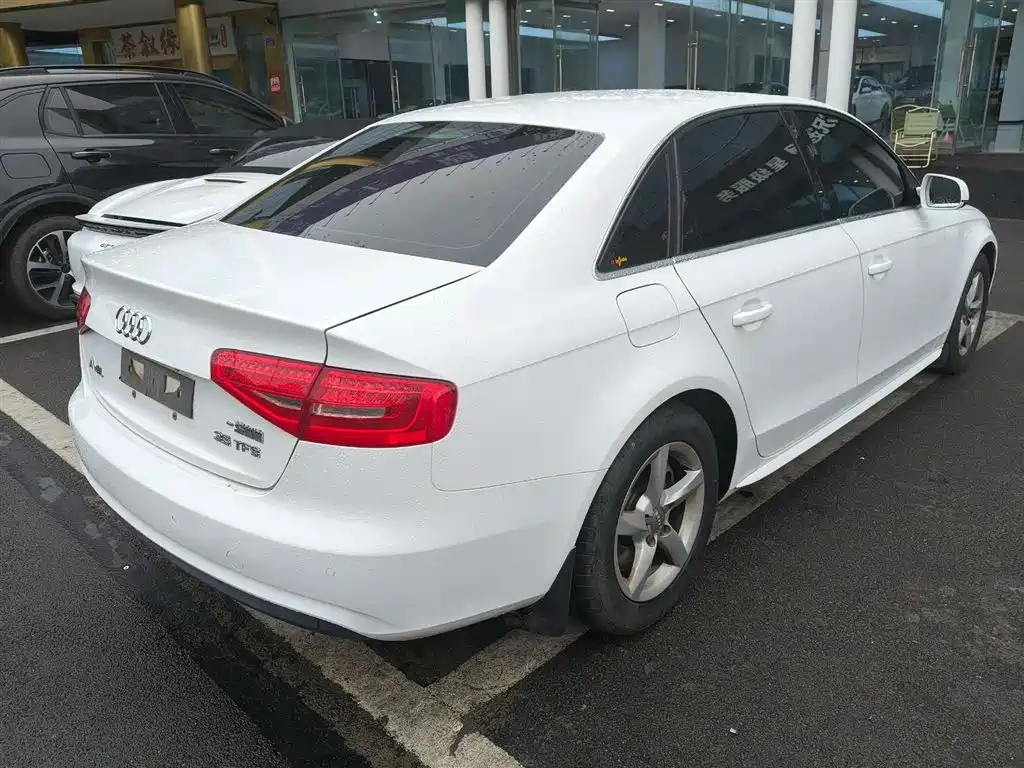 Audi Audi A4L 2015 35 TFSI Automatic Standard 2015 - thumbnail 4