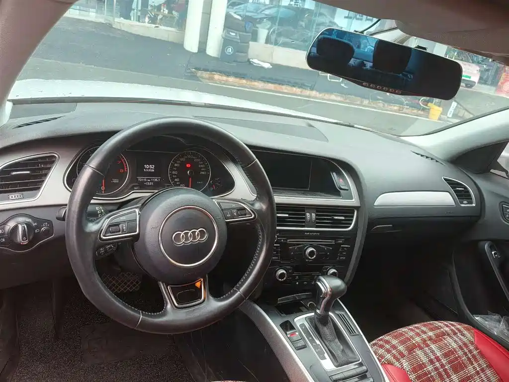 Audi Audi A4L 2015 35 TFSI Automatic Standard 2015 - thumbnail 5