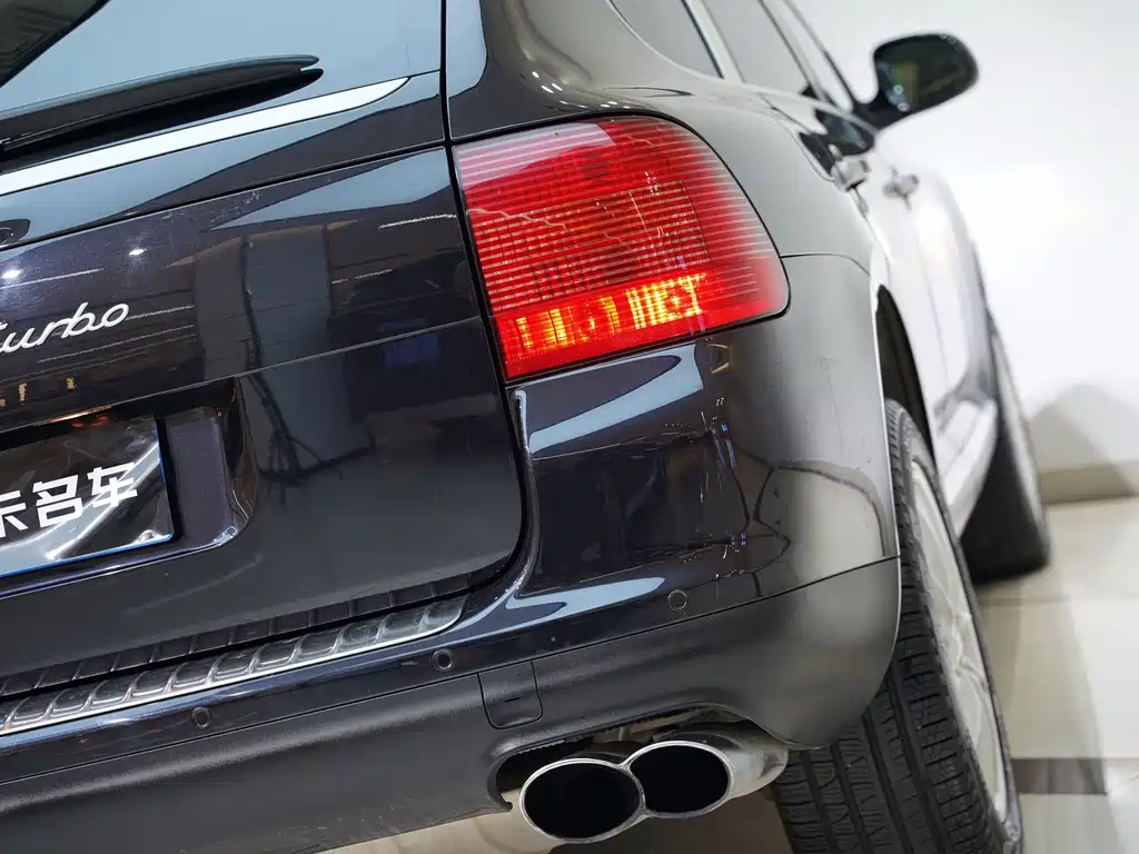 Porsche 2006 Porsche Cayenne Turbo 4.5T 2006 - thumbnail 8