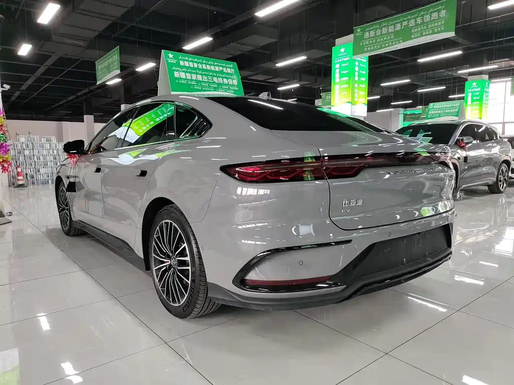 BYD BYD Han 2025 EV 701km LiDAR Smart Driving Edition 2025 - thumbnail 7