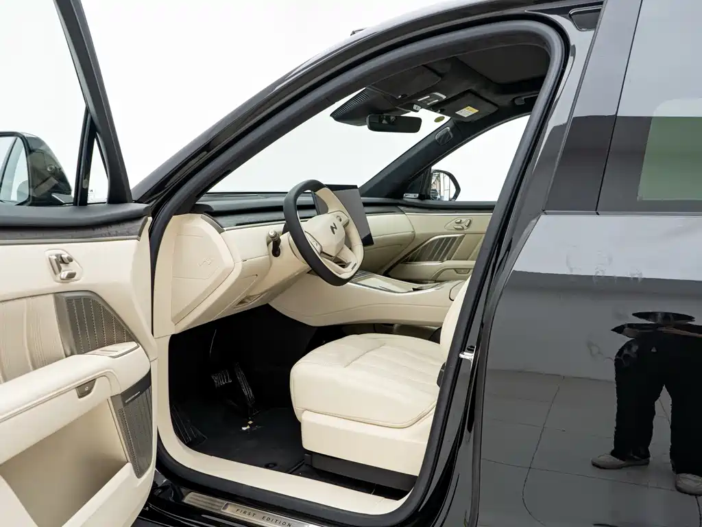 Onvo Onvo L90 2025 Max 6-Seater 2025 - thumbnail 4