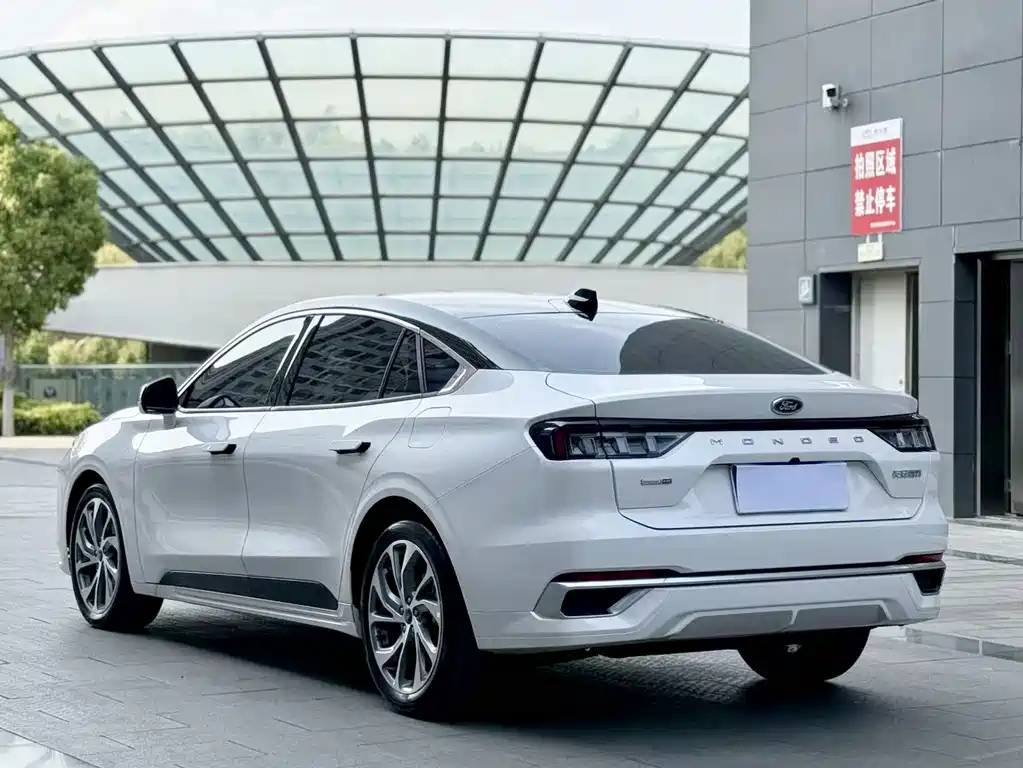 Ford Mondeo 2022 EcoBoost 245 Supreme 2022 - thumbnail 7