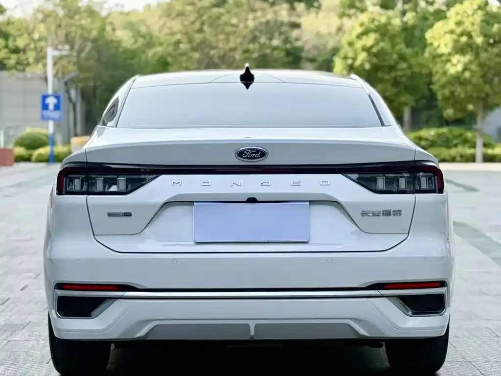 Ford Mondeo 2022 EcoBoost 245 Supreme 2022 - thumbnail 8
