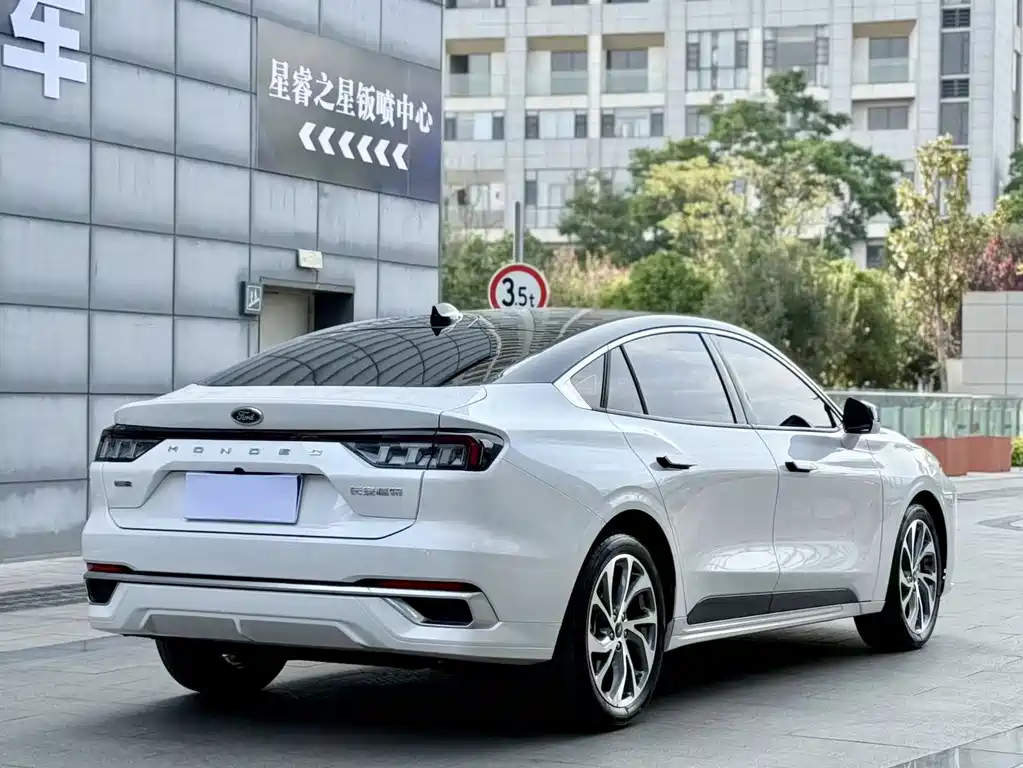 Ford Mondeo 2022 EcoBoost 245 Supreme 2022 - thumbnail 9