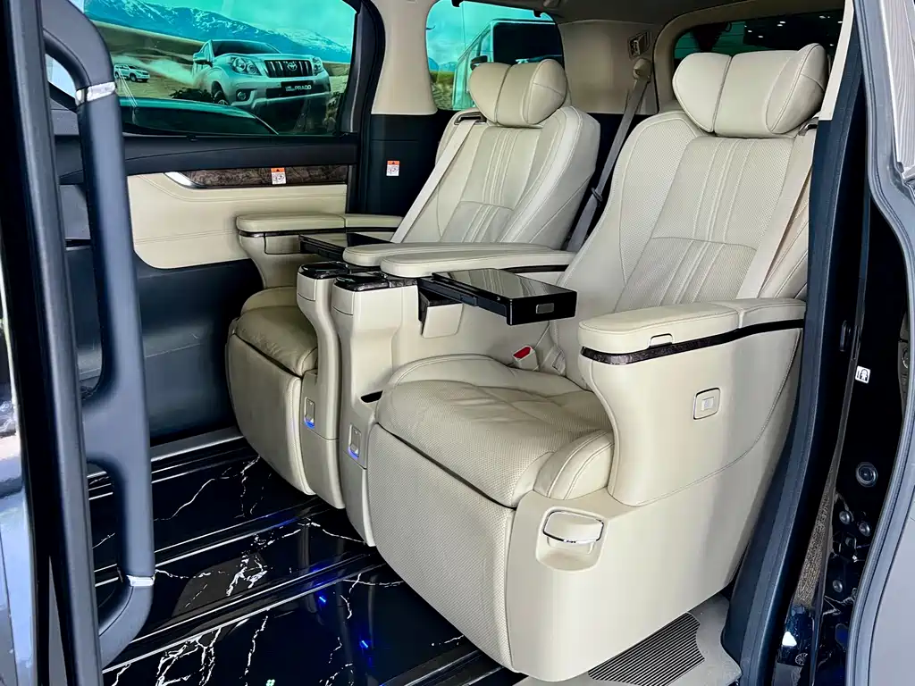 Toyota Toyota Alphard 2021 Hybrid 2.5L Premium 2023 - thumbnail 12