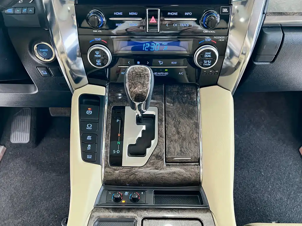Toyota Toyota Alphard 2021 Hybrid 2.5L Premium 2023 - thumbnail 19