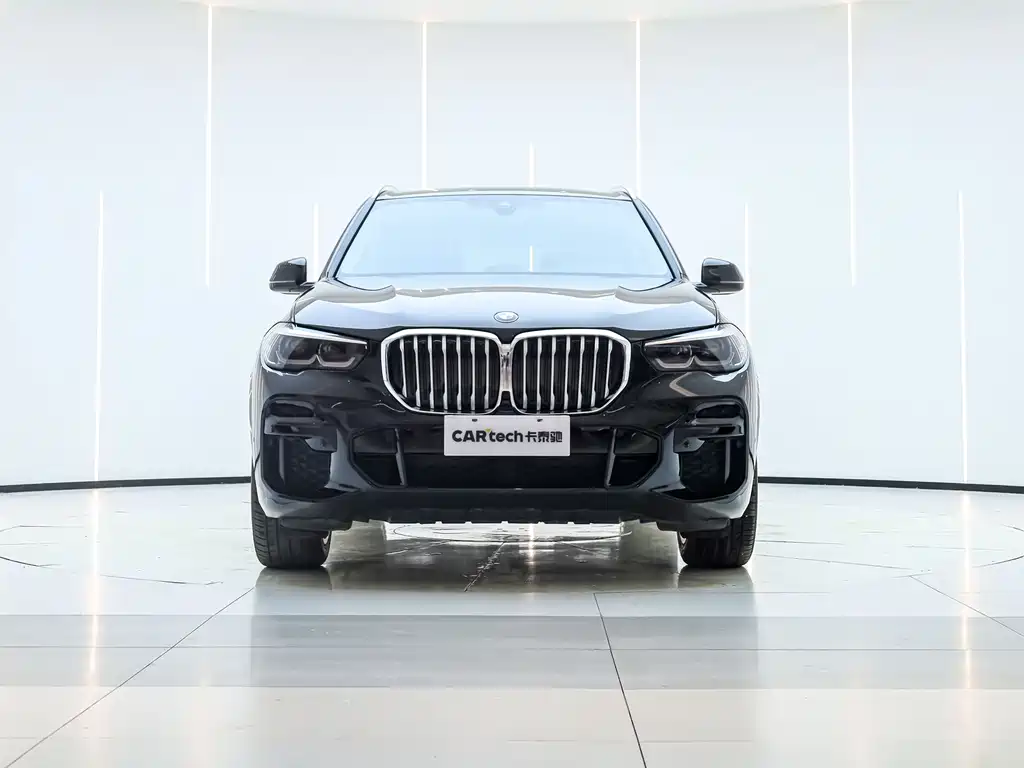 BMW BMW X5 2022 xDrive30i M Sport Package 2022 - thumbnail 2