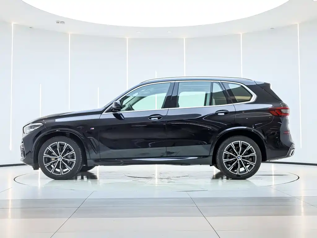 BMW BMW X5 2022 xDrive30i M Sport Package 2022 - thumbnail 6