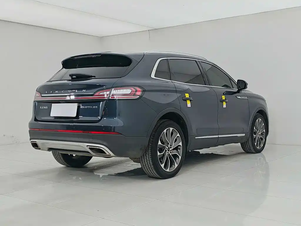 Lincoln Lincoln Nautilus 2021 2.0T AWD Reserve Edition 2022 - thumbnail 3
