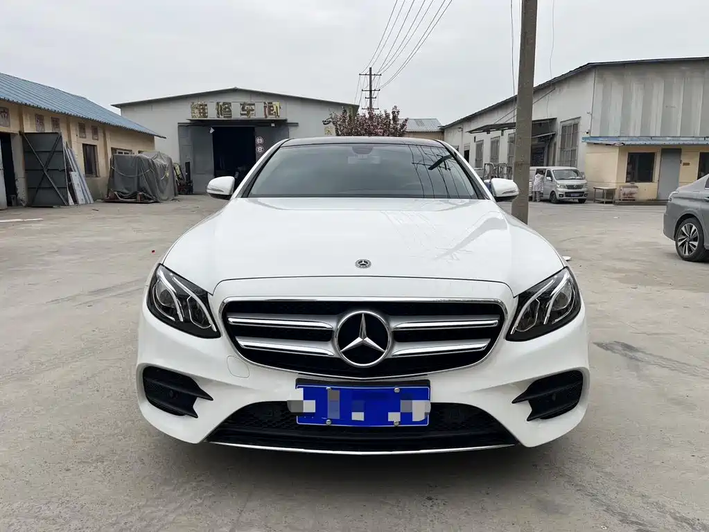Mercedes-Benz Mercedes-Benz E-Class 2020 Facelift E 260 L Sport 2020 - thumbnail 2