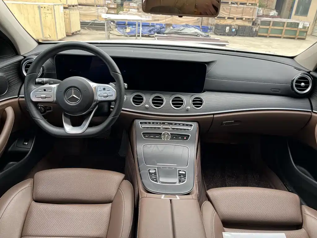 Mercedes-Benz Mercedes-Benz E-Class 2020 Facelift E 260 L Sport 2020 - thumbnail 8
