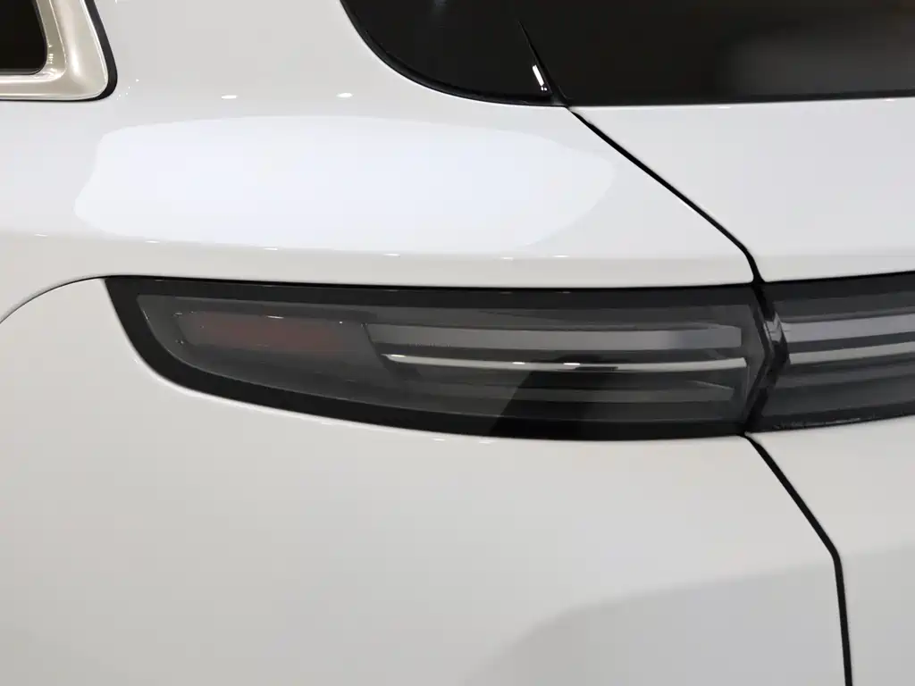 Li Auto Li Auto L7 2023 Pro 2023 - thumbnail 10