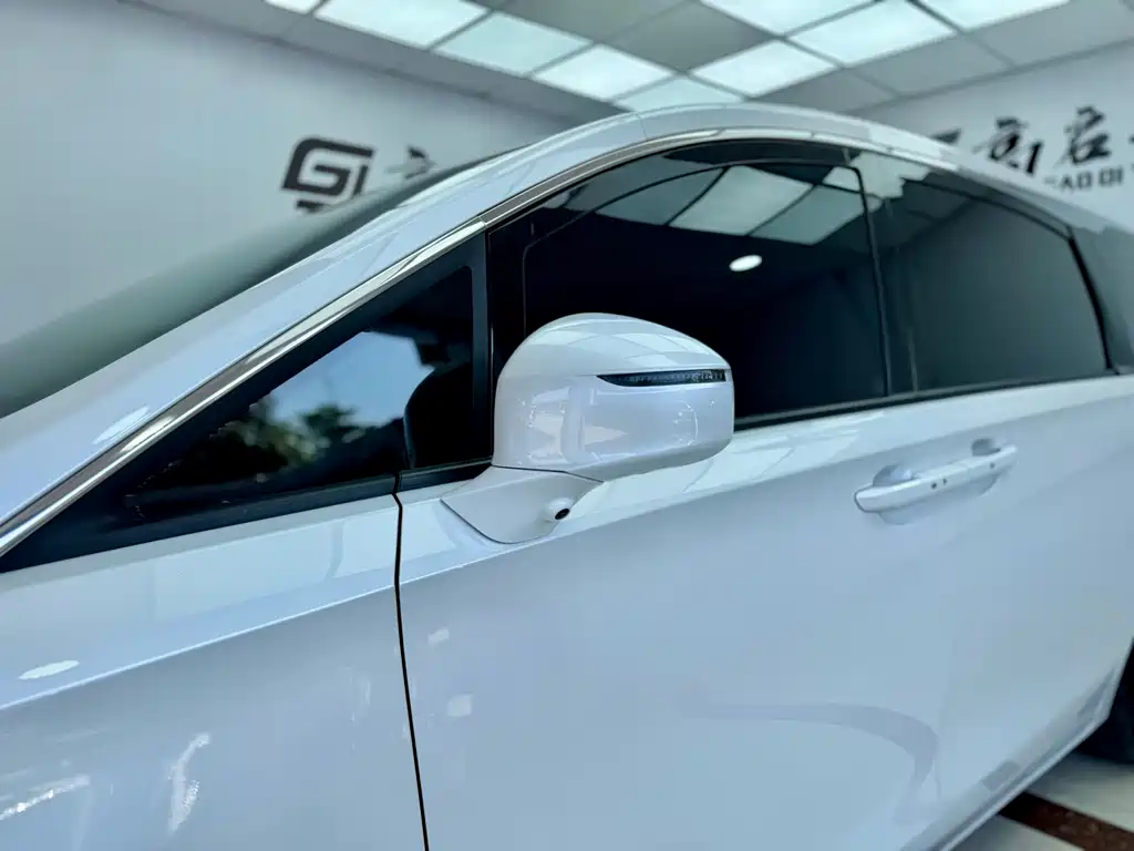 Buick Buick GL8 2022 ES Luxury 653T Comfort 2023 - thumbnail 5