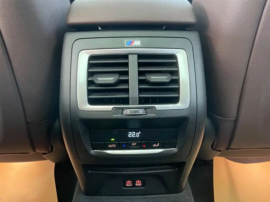 BMW BMW X3 2023 Revised Model xDrive30i Exclusive Edition M Night Shadow Package 2025 - thumbnail 18