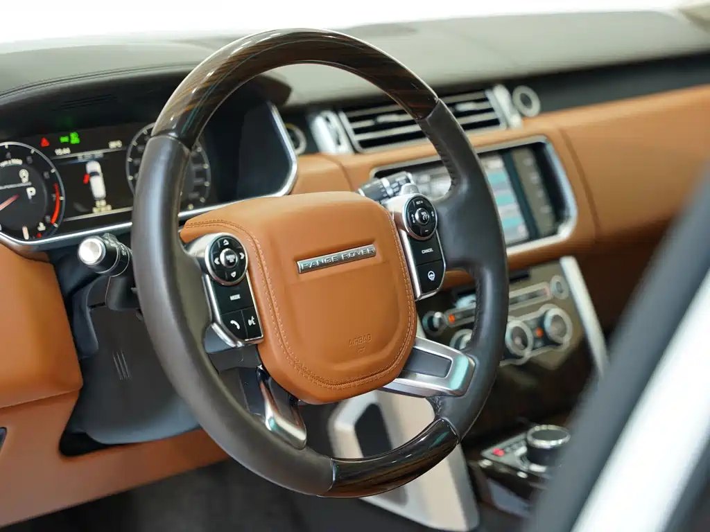 Land Rover Range Rover 2014 5.0 SC V8 Autobiography LWB 2015 - thumbnail 13