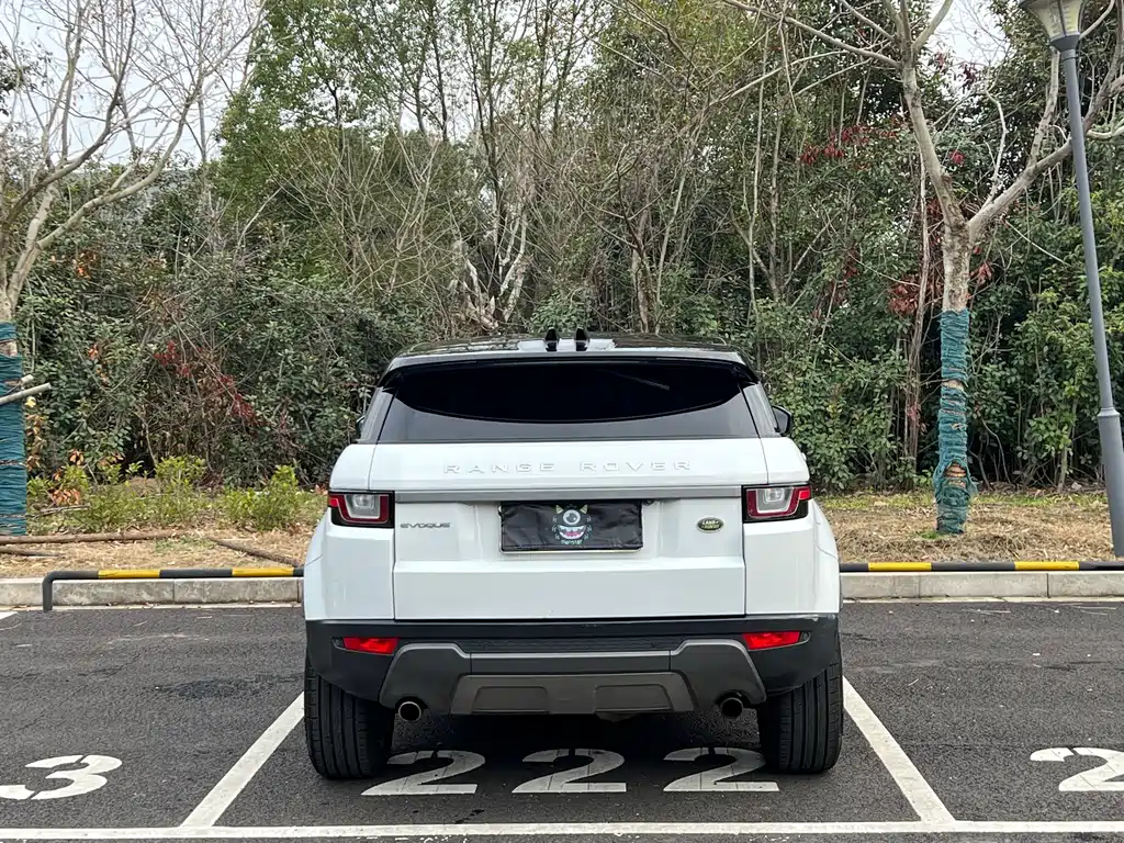 Land Rover 揽胜极光 2018款 240PS SE 智耀版 2019 - thumbnail 14