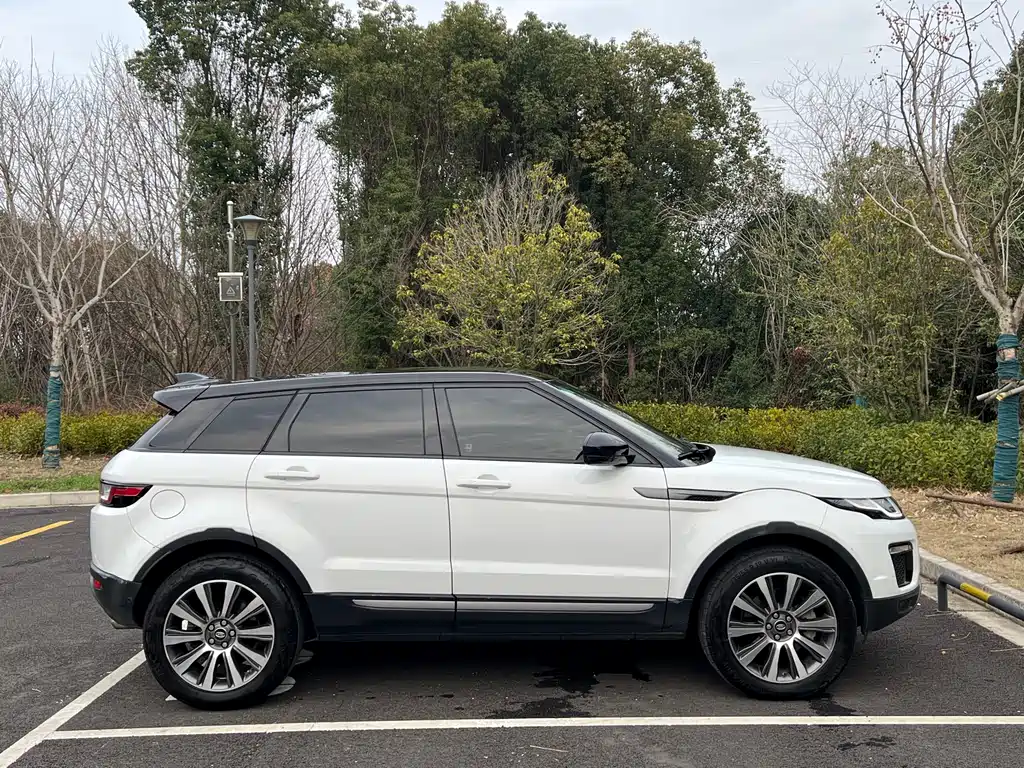 Land Rover 揽胜极光 2018款 240PS SE 智耀版 2019 - thumbnail 16