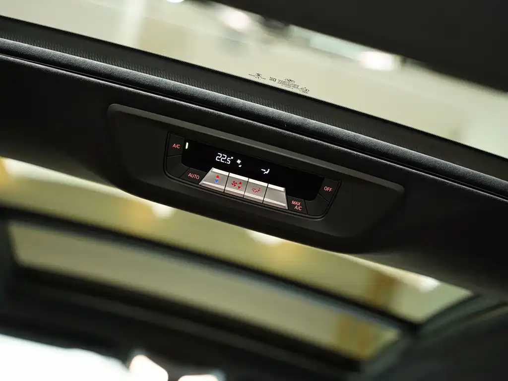 BMW BMW X7 2020 xDrive40i M Sport Package 2020 - thumbnail 19